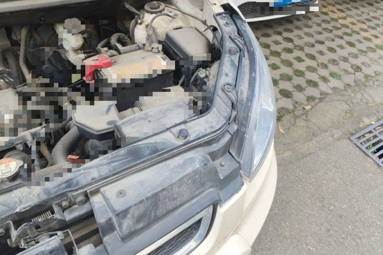 Used Kia Soul 2013 1.6L AT GL Engine Bay Left