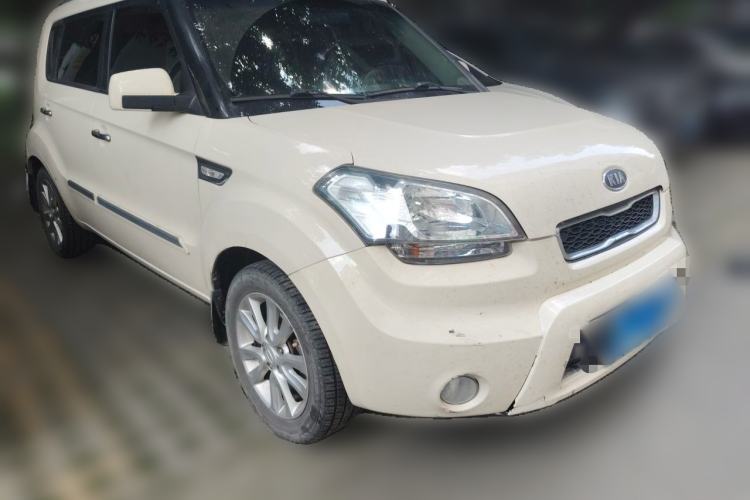 Used Kia Soul 2013 1.6L AT GL Front Right 45 Deg