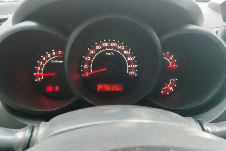 Used Kia Soul 2013 1.6L AT GL Instrument Cluster