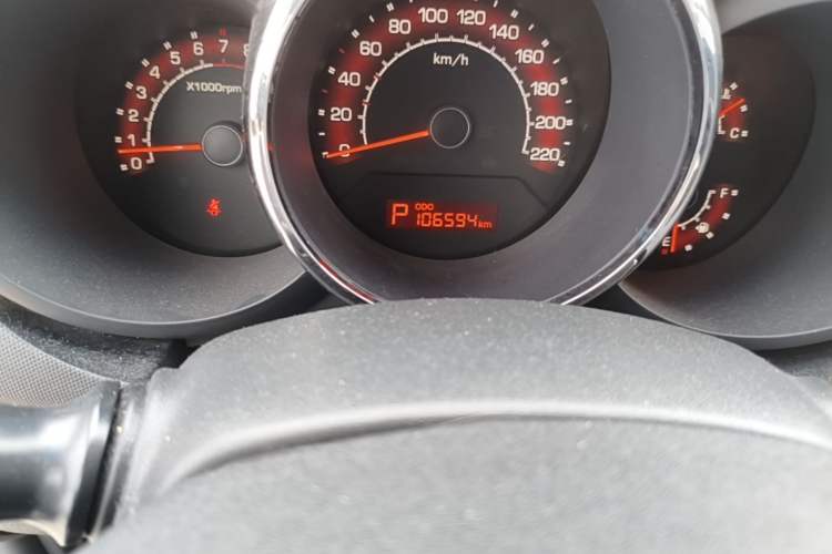 Used Kia Soul 2013 1.6L AT Premium Odometer Close Up