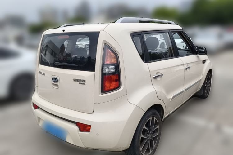 Used Kia Soul 2013 1.6L AT Premium Rear Right 45 Deg
