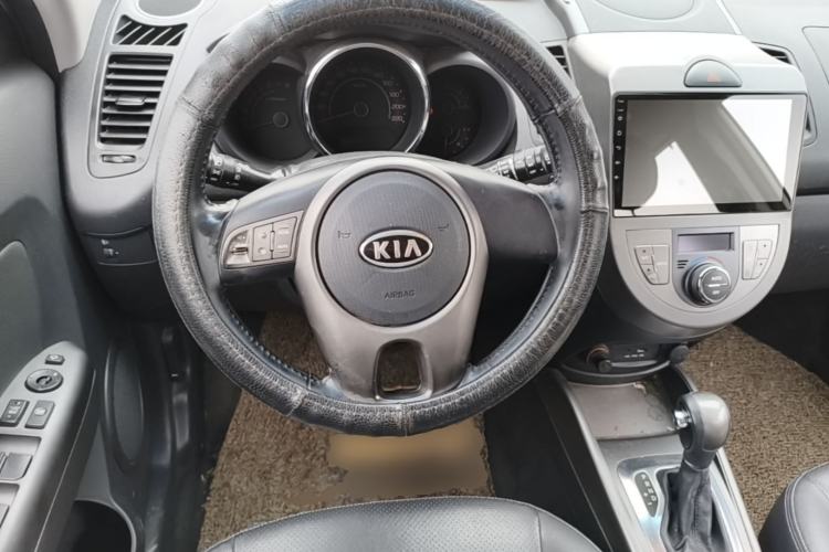Used Kia Soul 2013 1.6L AT Premium Steering Wheel