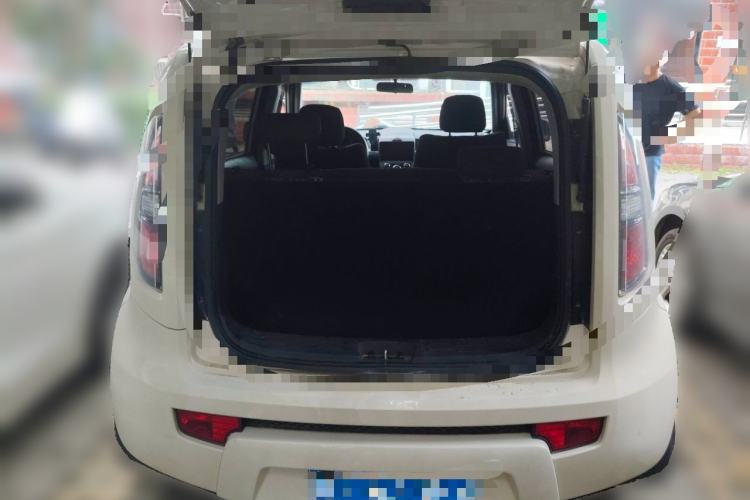 Used Kia Soul 2013 1.6L AT GL Trunk