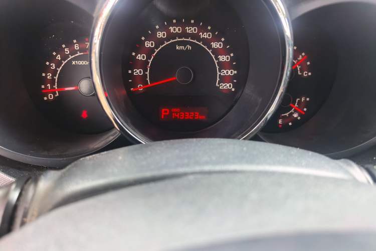 Used Kia Soul 2013 1.6L AT Premium Odometer Close Up