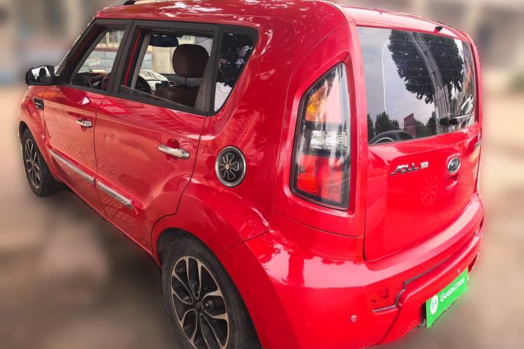 Used Kia Soul 2013 1.6L AT Premium Rear Left 45 Deg