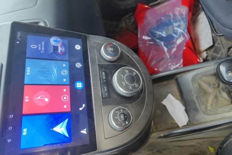 Used Kia Soul 2013 1.6L MT GL Audio And AC Panel