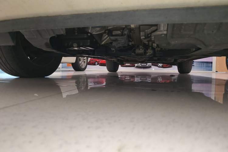 Used Kia Soul 2013 1.6L AT GL Chassis Front