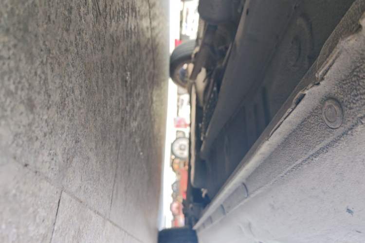 Used Kia Soul 2013 1.6L AT Premium Chassis Front Left