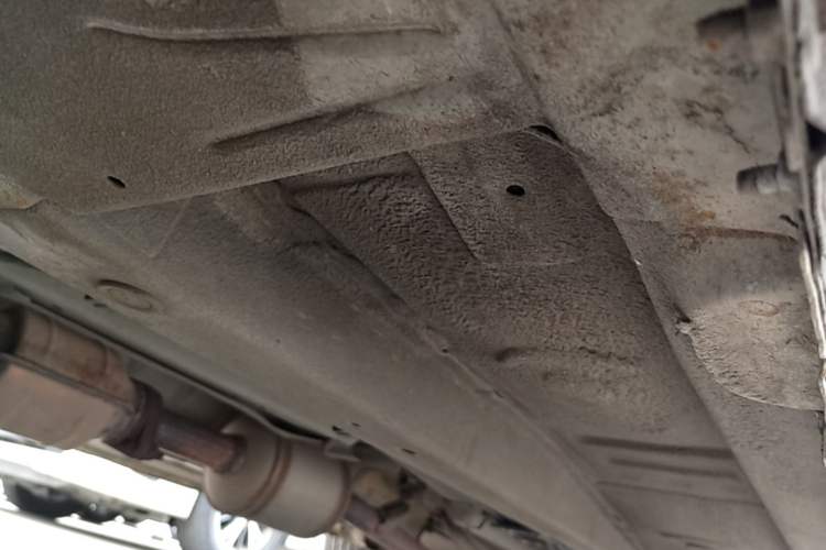 Used Kia Soul 2013 1.6L AT Premium Chassis Front Left