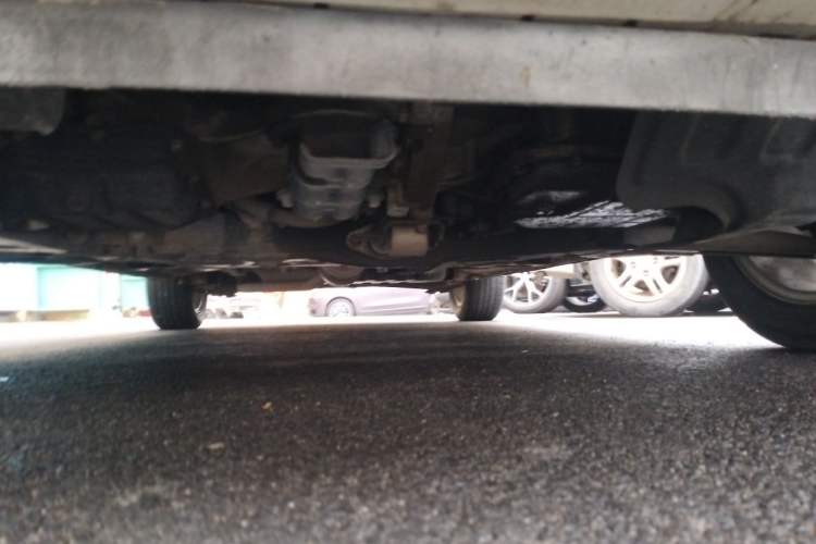 Used Kia Soul 2013 1.6L AT GL Chassis Front