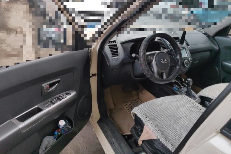 Used Kia Soul 2013 1.6L AT GL Driver Seat