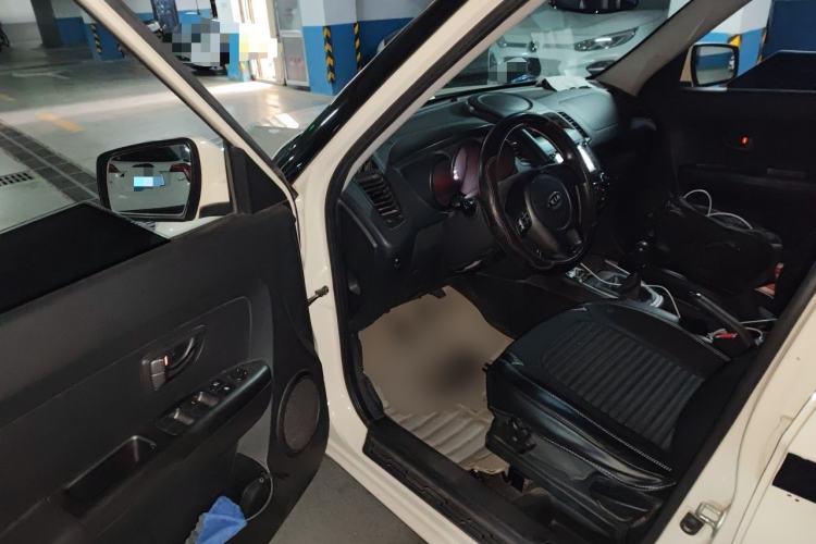 Used Kia Soul 2013 1.6L MT GL Driver Seat