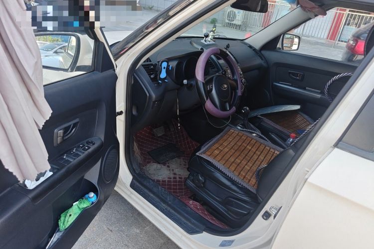 Used Kia Soul 2013 1.6L AT GL Driver Seat