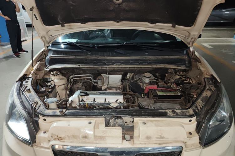 Used Kia Soul 2013 1.6L MT GL Engine Bay