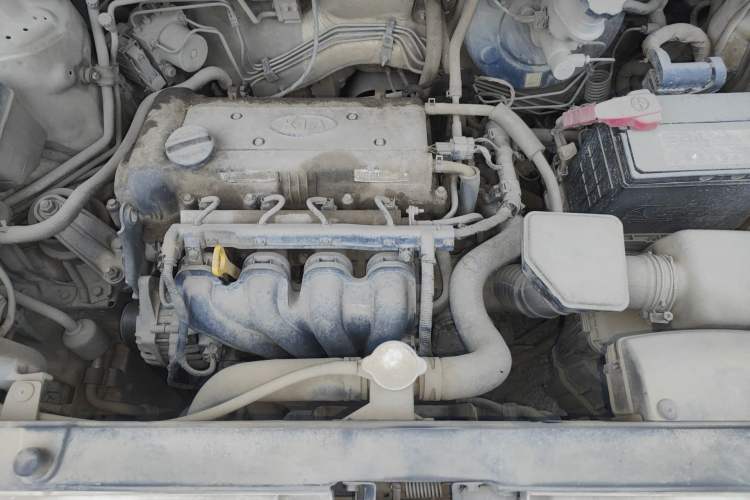 Used Kia Soul 2013 1.6L MT GL Engine Bay