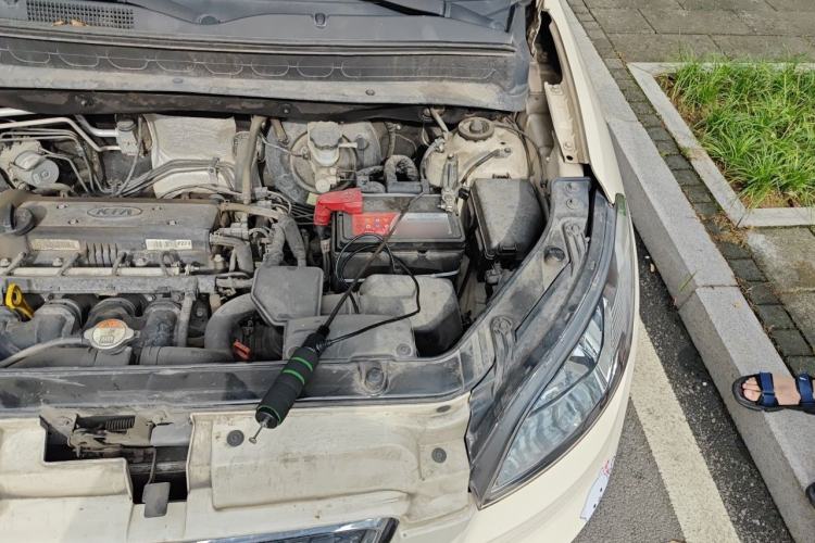 Used Kia Soul 2013 1.6L AT GL Engine Bay Left