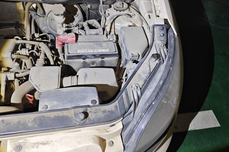 Used Kia Soul 2013 1.6L AT GL Engine Bay Left