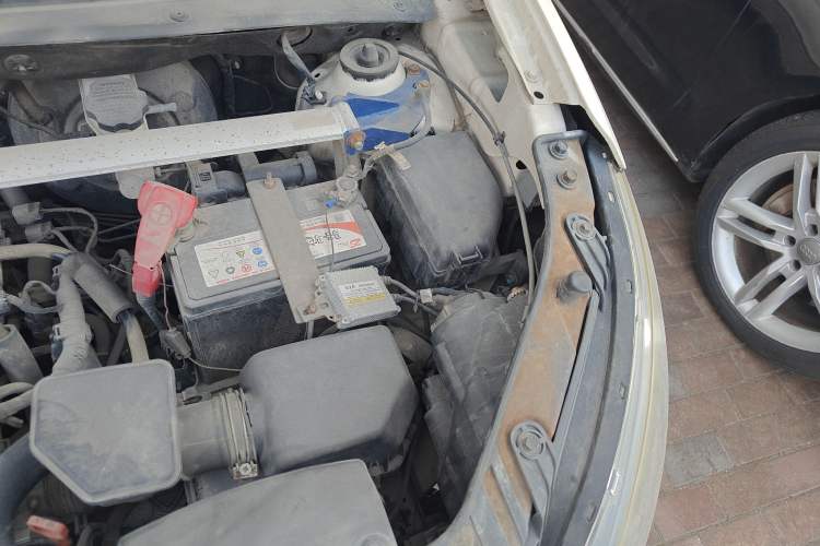 Used Kia Soul 2013 1.6L AT GL Engine Bay Left