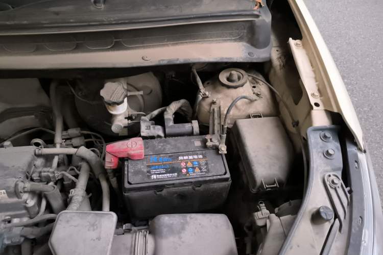 Used Kia Soul 2013 1.6L AT Premium Engine Bay Left