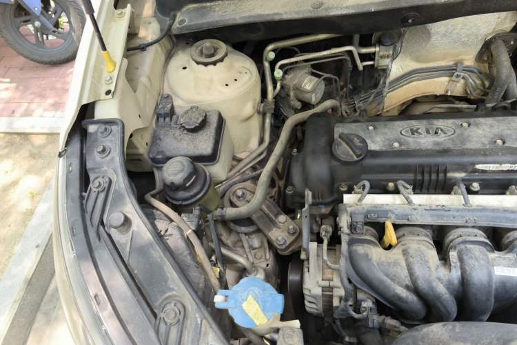 Used Kia Soul 2013 1.6L AT Premium Engine Bay Right