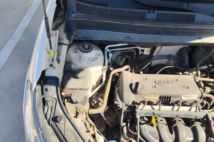 Used Kia Soul 2013 1.6L AT GL Engine Bay Right