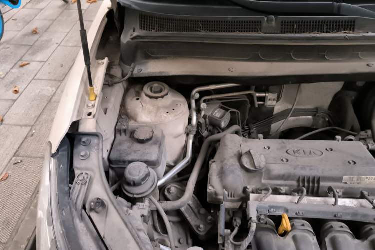 Used Kia Soul 2013 1.6L AT Premium Engine Bay Right