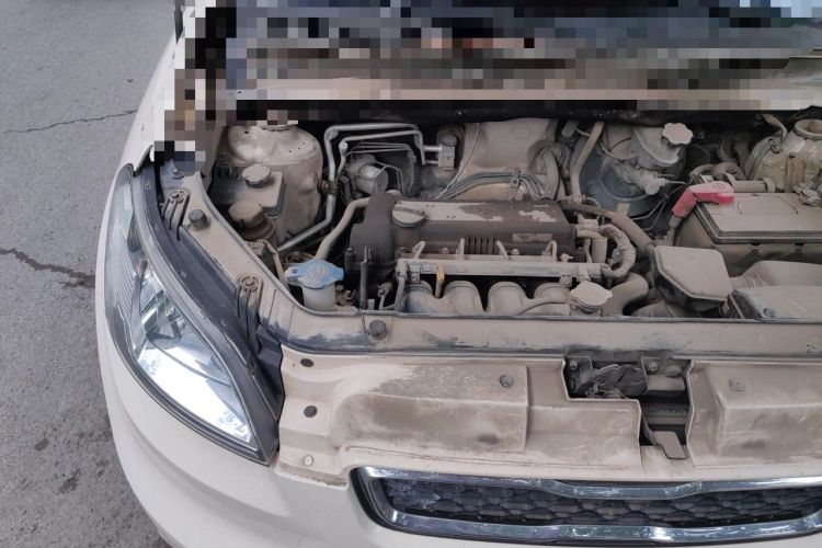 Used Kia Soul 2013 1.6L AT GL Engine Bay Right
