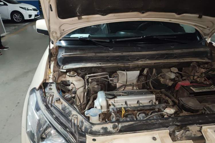 Used Kia Soul 2013 1.6L MT GL Engine Bay Right