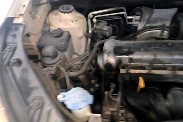 Used Kia Soul 2013 1.6L AT GL Engine Bay Right