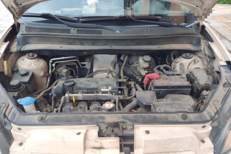 Used Kia Soul 2013 1.6L AT Premium Engine Bay