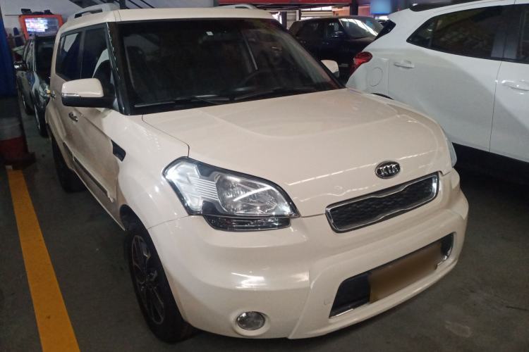 Used Kia Soul 2013 1.6L AT Premium Exterior 1