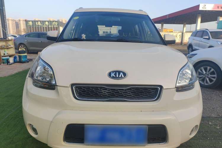 Used Kia Soul 2013 1.6L AT Premium Exterior 1