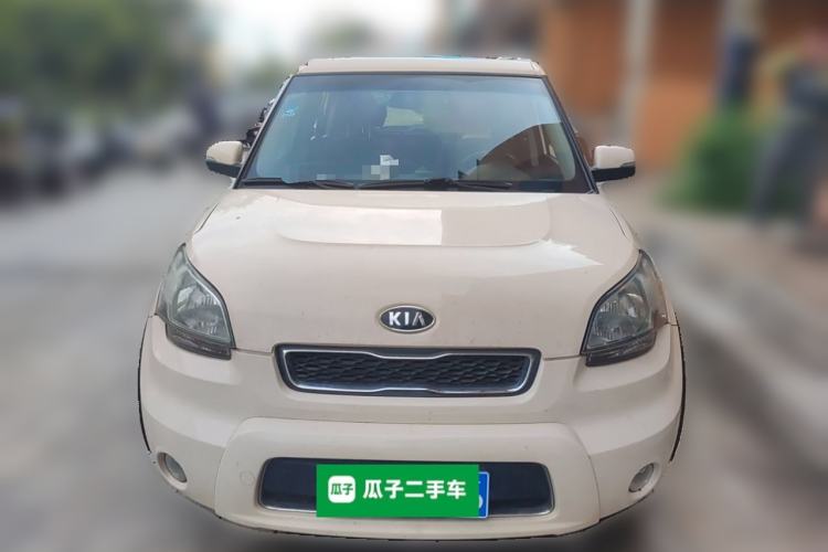 Used Kia Soul 2013 1.6L AT Premium Exterior 1