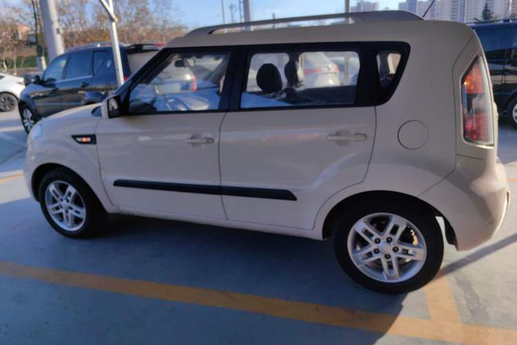 Used Kia Soul 2013 1.6L MT GL Exterior 3
