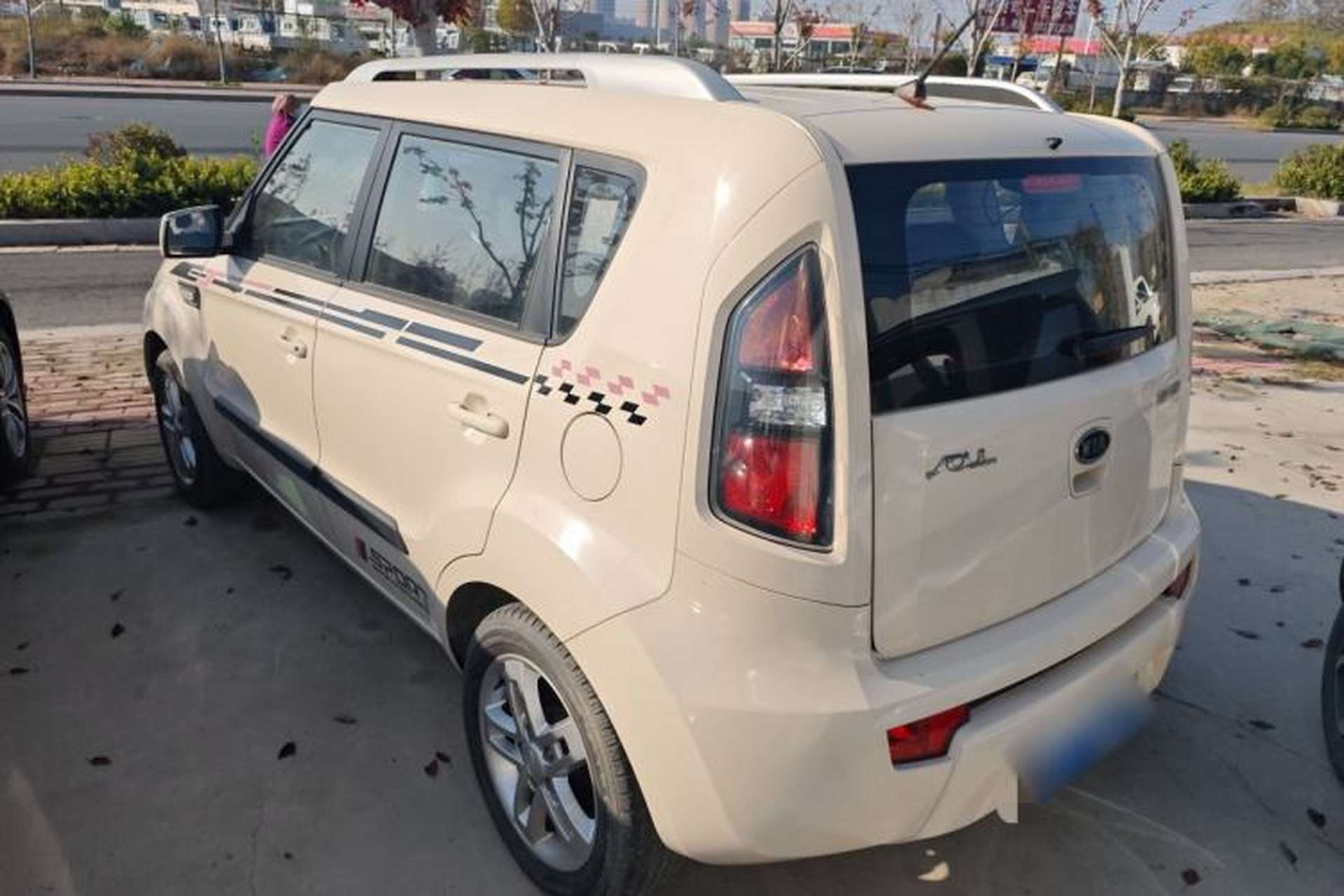Used Kia Soul 2013 1.6L MT GL Exterior 3