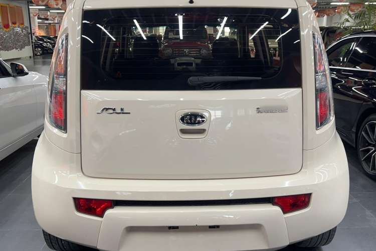 Used Kia Soul 2013 1.6L MT GL Exterior 4