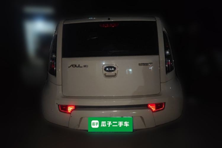 Used Kia Soul 2013 1.6L AT Premium Exterior 4