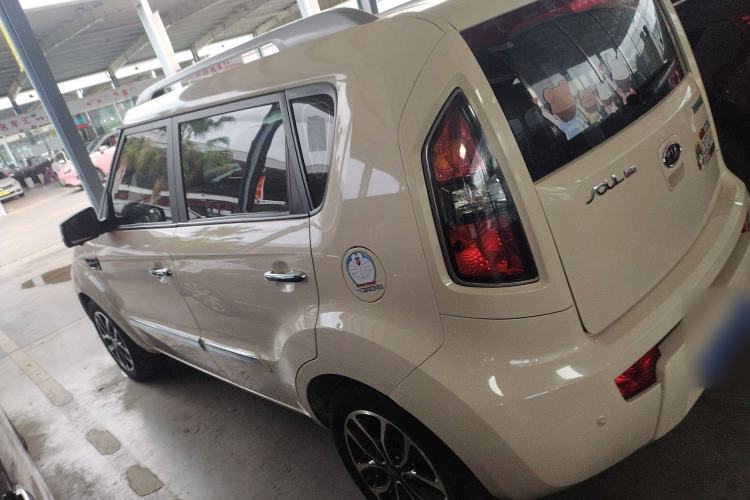 Used Kia Soul 2013 1.6L AT Premium Exterior 5