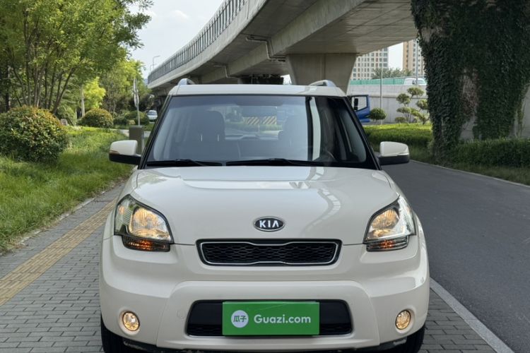 Used Kia Soul 2013 1.6L AT Premium Exterior 5