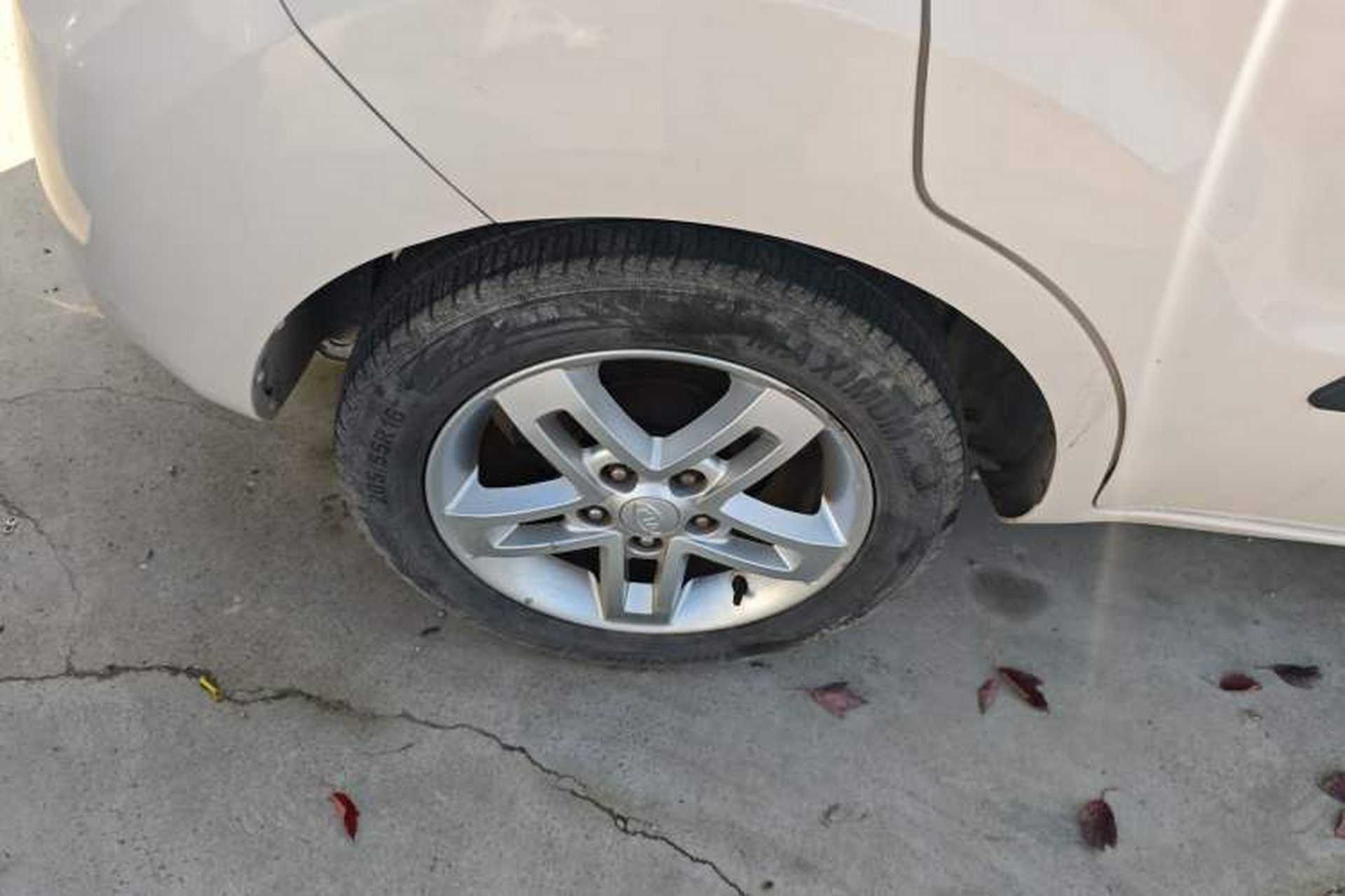 Used Kia Soul 2013 1.6L MT GL Exterior 7