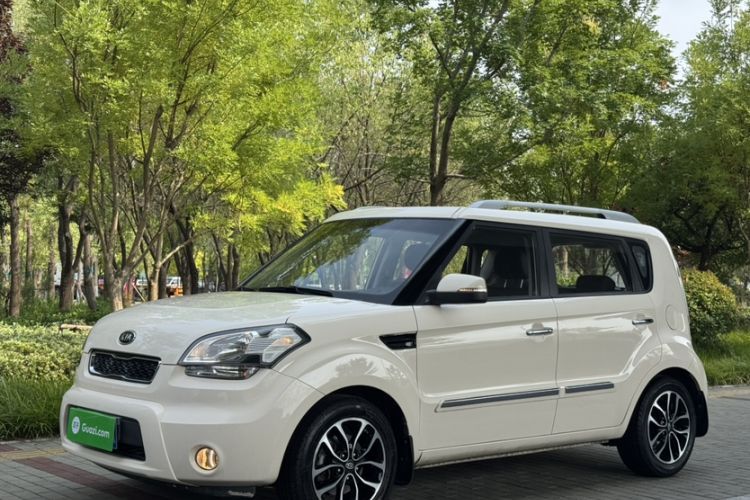Used Kia Soul 2013 1.6L AT Premium Guazi used car, China used car export, Used car for sale, Used cars, Cheapest cars for sale