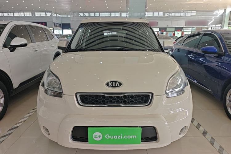Used Kia Soul 2013 1.6L AT GL Front