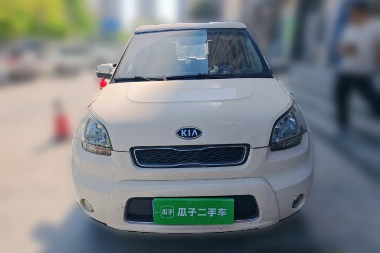 Used Kia Soul 2013 1.6L AT Premium Front