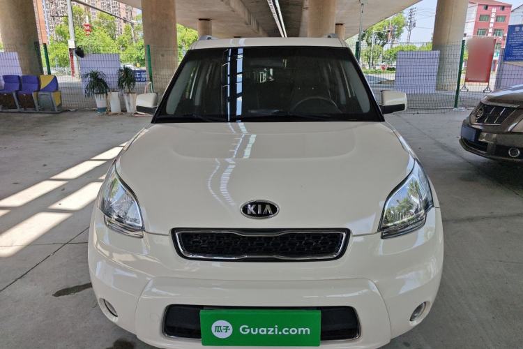 Used Kia Soul 2013 1.6L AT GL Front