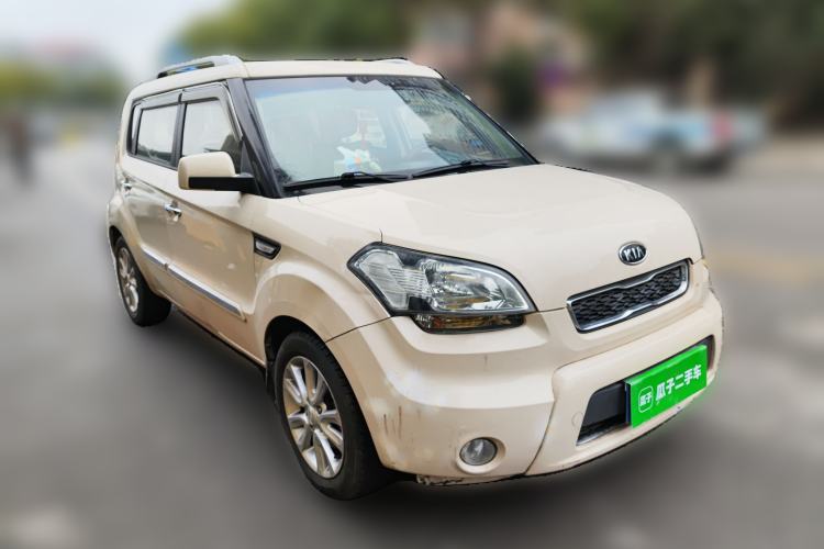 Used Kia Soul 2013 1.6L AT GL Front Right 45 Deg