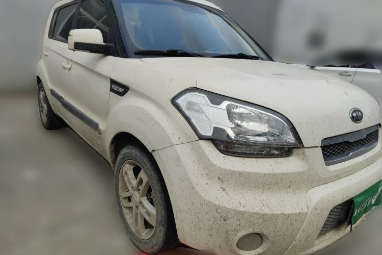 Used Kia Soul 2013 1.6L MT GL Front Right 45 Deg