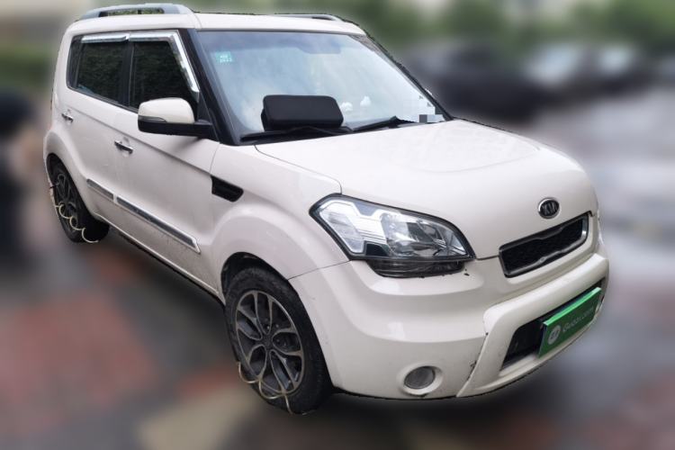 Used Kia Soul 2013 1.6L AT Premium Front Right 45 Deg
