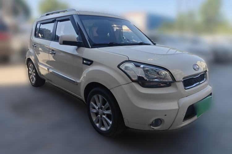 Used Kia Soul 2013 1.6L AT GL Front Right 45 Deg