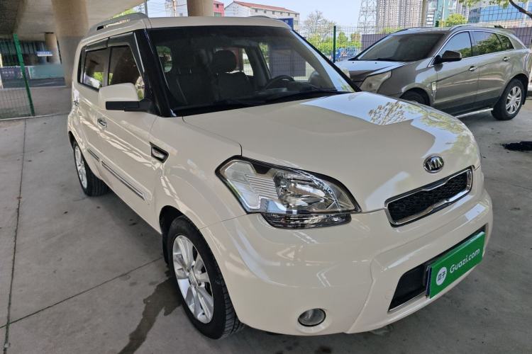 Used Kia Soul 2013 1.6L AT GL Front Right 45 Deg