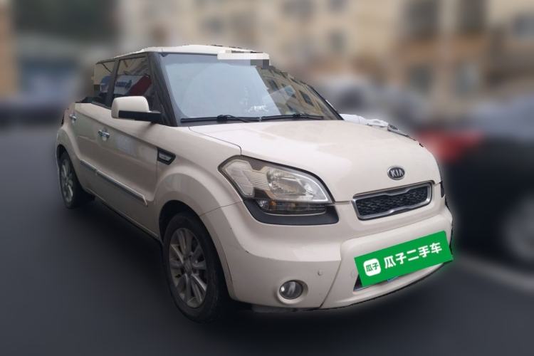 Used Kia Soul 2013 1.6L AT GL Front Right 45 Deg